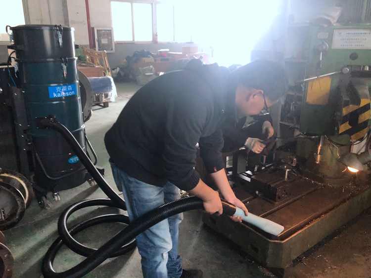 HY-120L脈沖反吹工業(yè)吸塵器案例實拍圖
