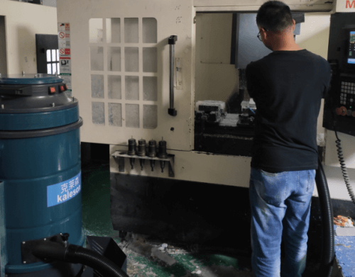 CNC設(shè)備配套清理用工業(yè)吸塵器
